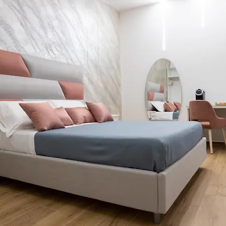 Bed & Breakfast Sunbay Luxury 4*