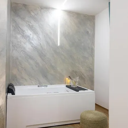 Bed & Breakfast Sunbay Luxury 4*
